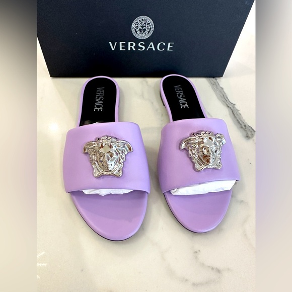 Versace Medusa Logo Slide Sandals - Picture 2 of 10